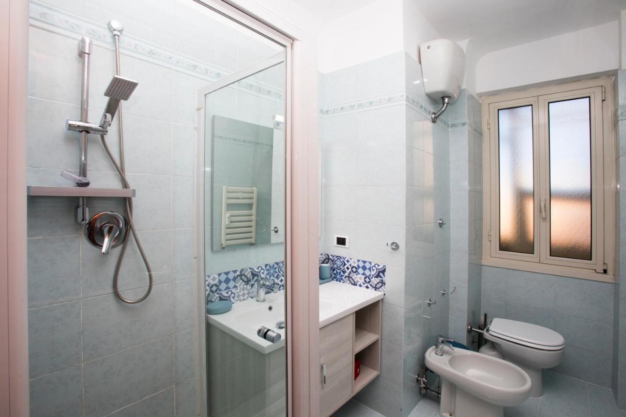 Appartamento Moderno Metro B San Paolo Рим Екстер'єр фото